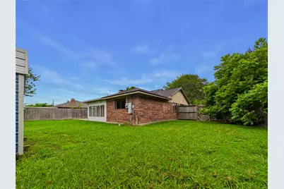 10306 Rustic Rock Road, La Porte, TX 77571 - Photo 35