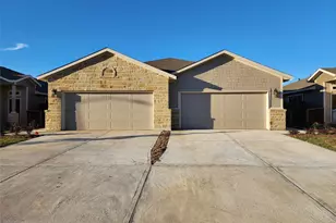 9736 Grosbeak Ln, Magnolia, TX 77354 - Photo 1