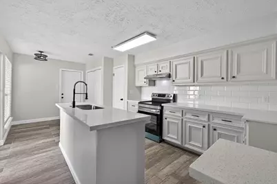 6900 Foxmont Lane, Humble, TX 77338 - Photo 9