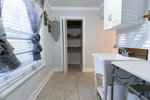 1425 15th St, Huntsville, TX 77340 - Photo 21