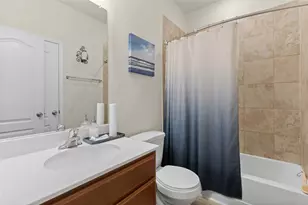 9814 Mls Orch Dr, Houston, TX 77070 - Photo 11