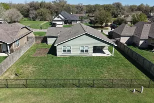 255 Mossy Meadow Dr, West Columbia, TX 77486 - Photo 35