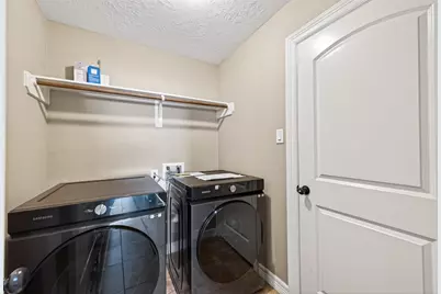 255 Mossy Meadow Drive, West Columbia, TX 77486 - Photo 11