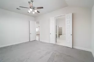 655 Malibu Pnes Dr, Katy, TX 77493 - Photo 13