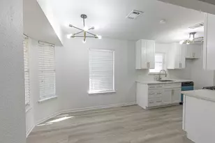 19703 Vista Lake Ct, Cypress, TX 77433 - Photo 11