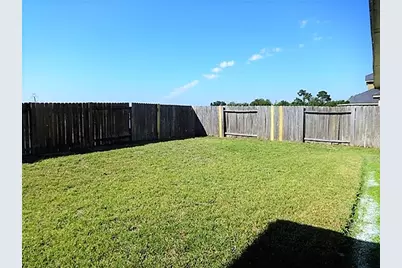 2420 Avalon Trace Lane, Pearland, TX 77581 - Photo 15