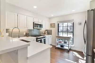 602 Muirwood Lane, Sugar Land, TX 77498 - Photo 13