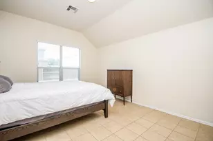 1516 Meadow Wood Dr, Pearland, TX 77581 - Photo 11