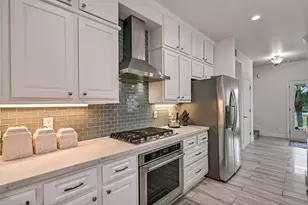 3635 Foremast Dr, Galveston, TX 77554 - Photo 15