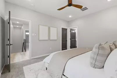 4719 Mallow Street, Houston, TX 77033 - Photo 17