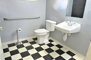 1116 N Fulton St, Wharton, TX 77488 - Photo 27