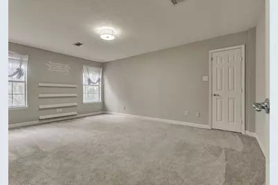 47 Firethorn Place, The Woodlands, TX 77382 - Photo 19