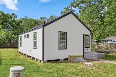 300 Hafer St, Baytown, TX 77520 - Photo 1