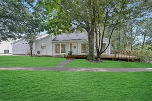 52 Hideaway Dr, Friendswood, TX 77546 - Photo 1