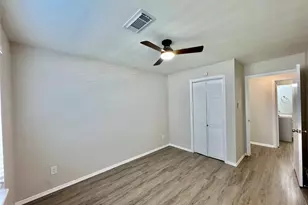 303 Enid St, Houston, TX 77009 - Photo 21