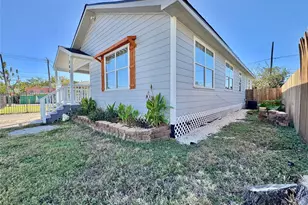 303 Enid St, Houston, TX 77009 - Photo 3