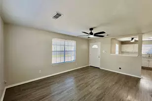 303 Enid St, Houston, TX 77009 - Photo 9