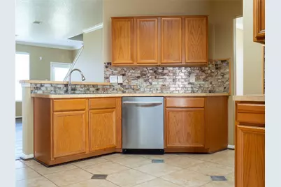 22527 Goss Spring Court, Spring, TX 77373 - Photo 7