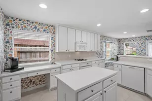 15834 Red Hill Trail, Houston, TX 77095 - Photo 9