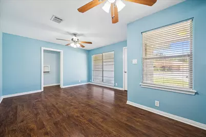 329 Robin Street, Deer Park, TX 77536 - Photo 9