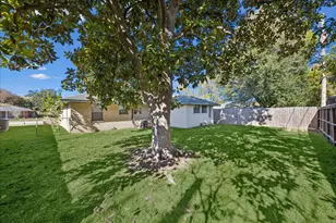 329 Robin St, Deer Park, TX 77536 - Photo 29