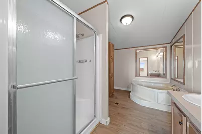 220 Klesel Road, Schulenburg, TX 78956 - Photo 23