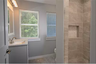 519 Magnolia Point Drive #B, Houston, TX 77336 - Photo 7