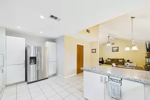 3919 Sandlehurst Dr, Pasadena, TX 77504 - Photo 11
