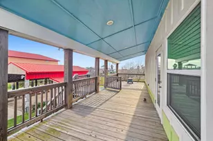 963 Verdia W, Crystal Beach, TX 77650 - Photo 23