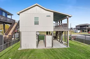 963 Verdia W, Crystal Beach, TX 77650 - Photo 25