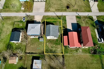 963 Verdia W, Crystal Beach, TX 77650 - Photo 35