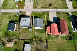 963 Verdia W, Crystal Beach, TX 77650 - Photo 35