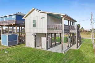 963 Verdia W, Crystal Beach, TX 77650 - Photo 27