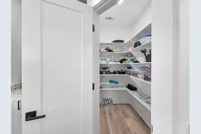 963 Verdia W, Crystal Beach, TX 77650 - Photo 15