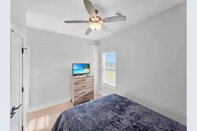 963 Verdia W, Crystal Beach, TX 77650 - Photo 13
