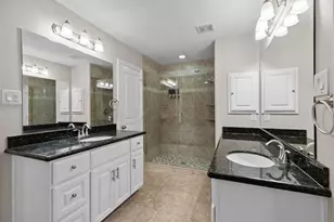 3414 Skyline Village Dr, Houston, TX 77057 - Photo 23