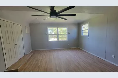 12018 Sandpiper Road, Angleton, TX 77515 - Photo 17