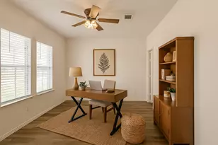 949 Neches Ln, Dayton, TX 77535 - Photo 13