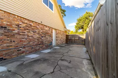 2223 Peach Lane, Pasadena, TX 77502 - Photo 41