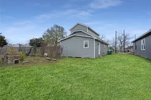 8505 Denby St, Houston, TX 77012 - Photo 15