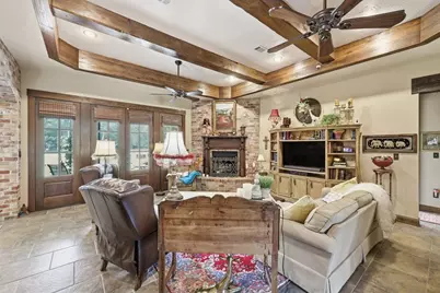 1581 County Road 715, Buna, TX 77612 - Photo 9