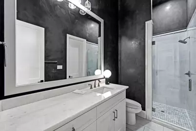 878 W 41st Street, Houston, TX 77018 - Photo 33