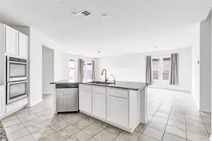 15334 Rosehill Summit Ln, Houston, TX 77044 - Photo 9