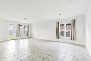 15334 Rosehill Summit Ln, Houston, TX 77044 - Photo 11