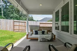 560 Newcomb Holw Dr, Conroe, TX 77304 - Photo 29