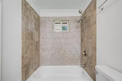 2102 Blueberry Lane, Pasadena, TX 77502 - Photo 11