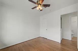 2102 Blueberry Ln, Pasadena, TX 77502 - Photo 17