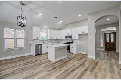 4506 Knights Court, Baytown, TX 77521 - Photo 7