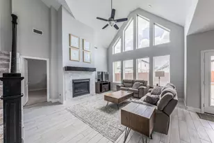 5106 Green Leaf Ln, Fulshear, TX 77441 - Photo 13