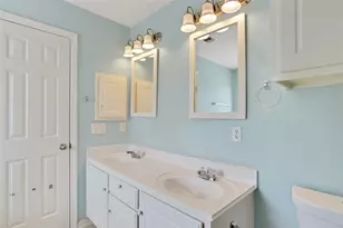 17922 Mission Bluff Ln, Richmond, TX 77407 - Photo 11